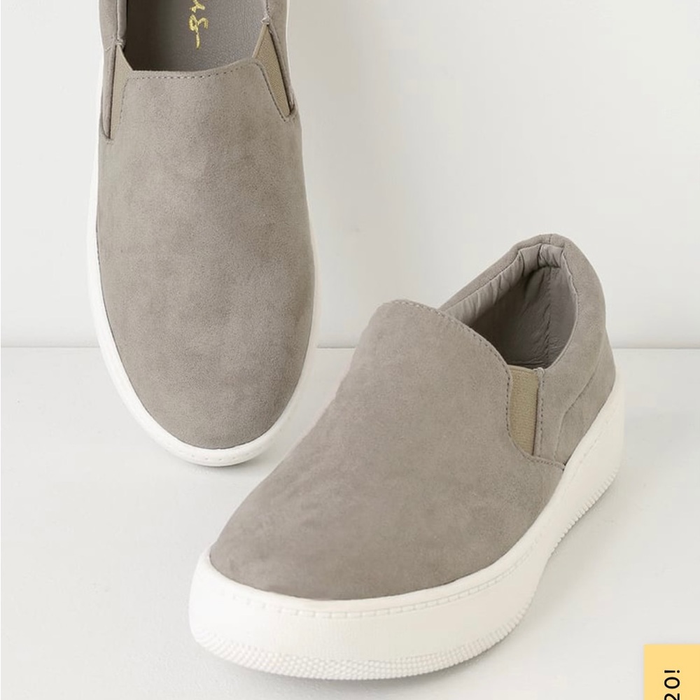 Lulus grey suede sneakers